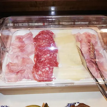 Meuble Meridiana فندق 2*