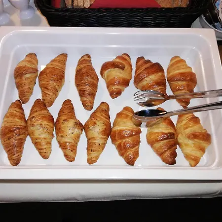 Meuble Meridiana فندق