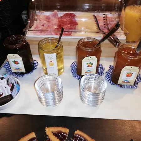 Meuble Meridiana فندق فالتورنيتش